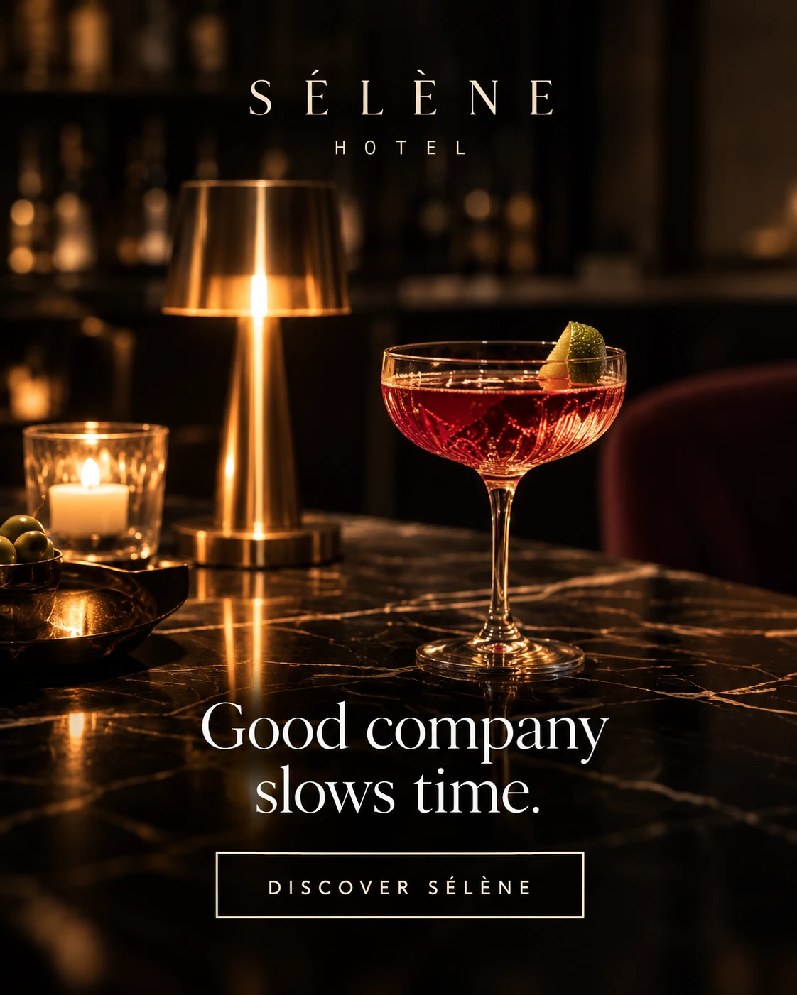 SÉLÈNE HOTEL · Feed · message and context